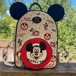 EUC Her Universe Mickey mouse Back pack